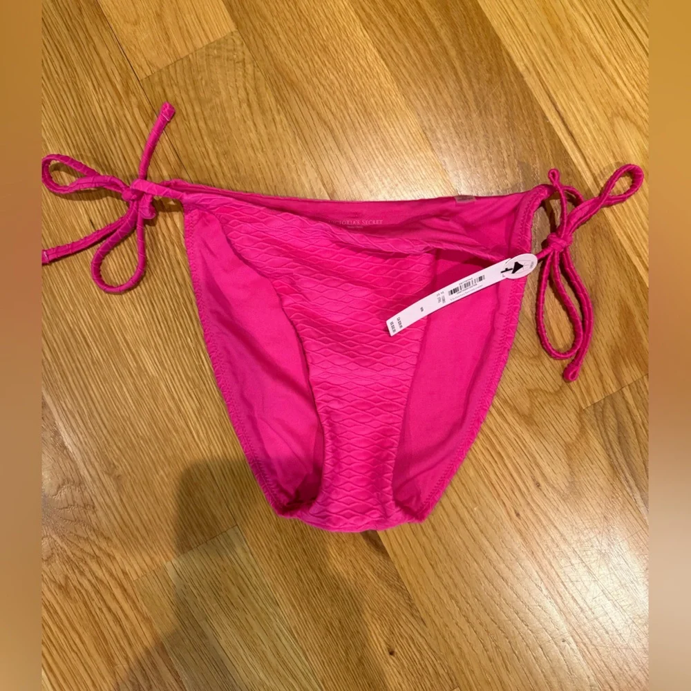Victoria's Secret Pink Bikini Bottom - Picture 1 of 2